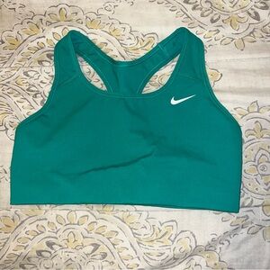 Nike Swoosh Non padded Sports Bra Medium